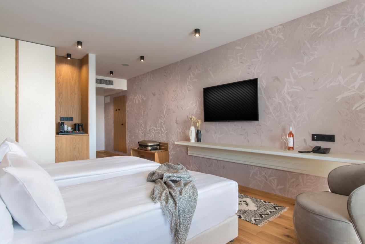Wine&SPA Hotel Chukara Trjawna Exterior foto